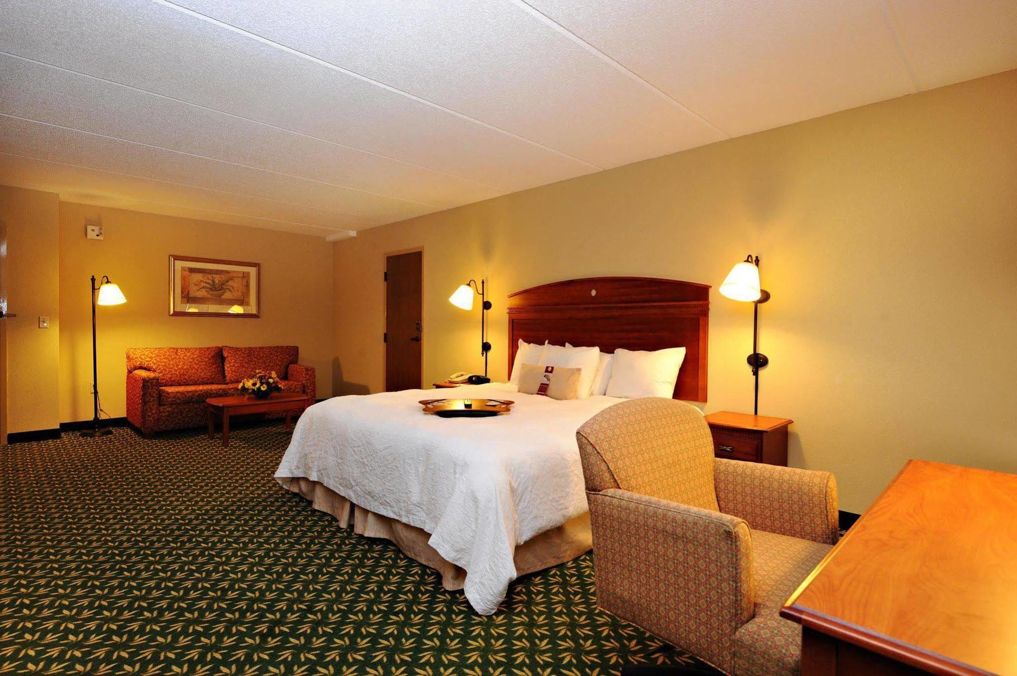 Hampton Inn Auburn Exterior foto