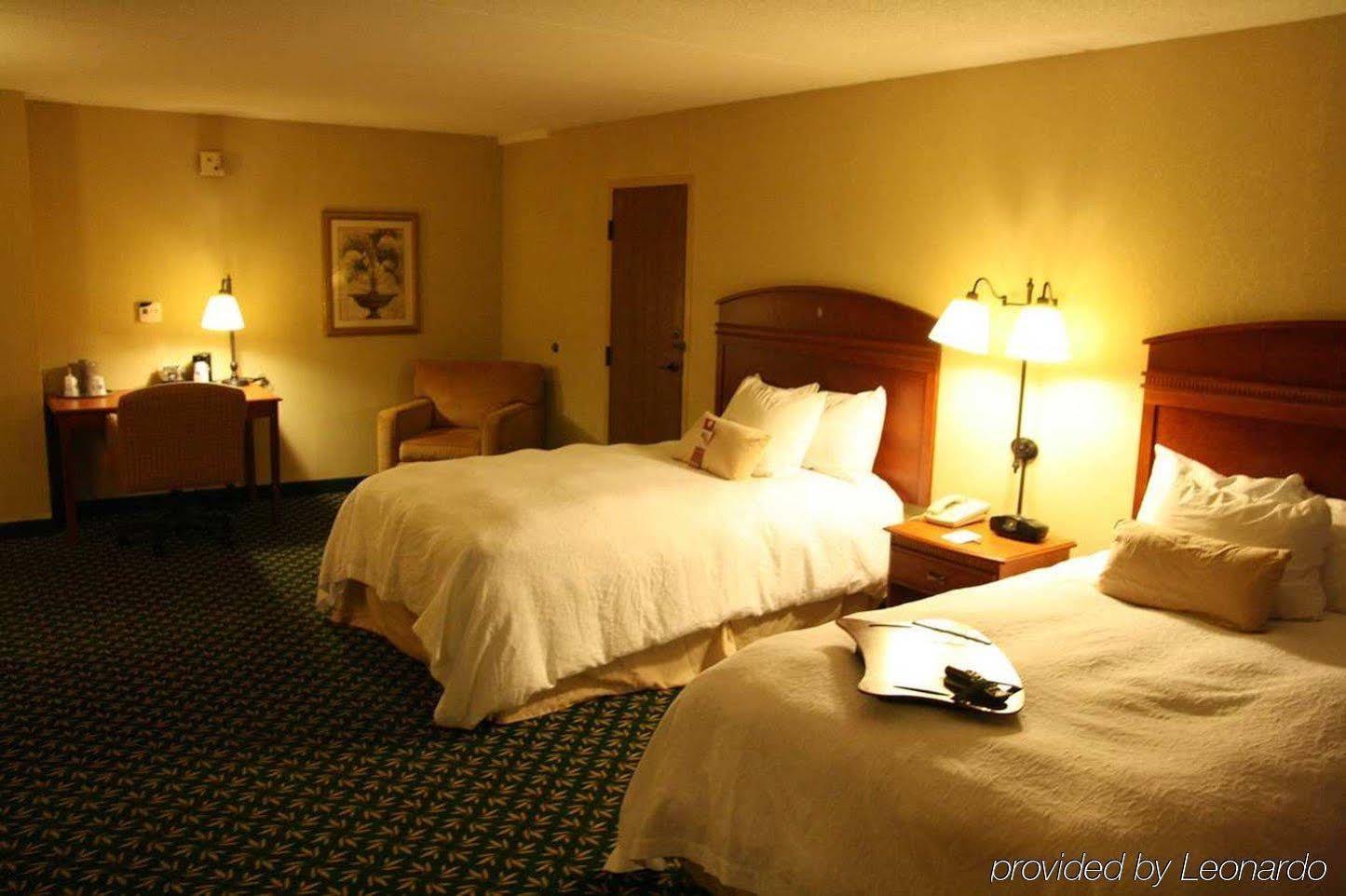 Hampton Inn Auburn Quarto foto